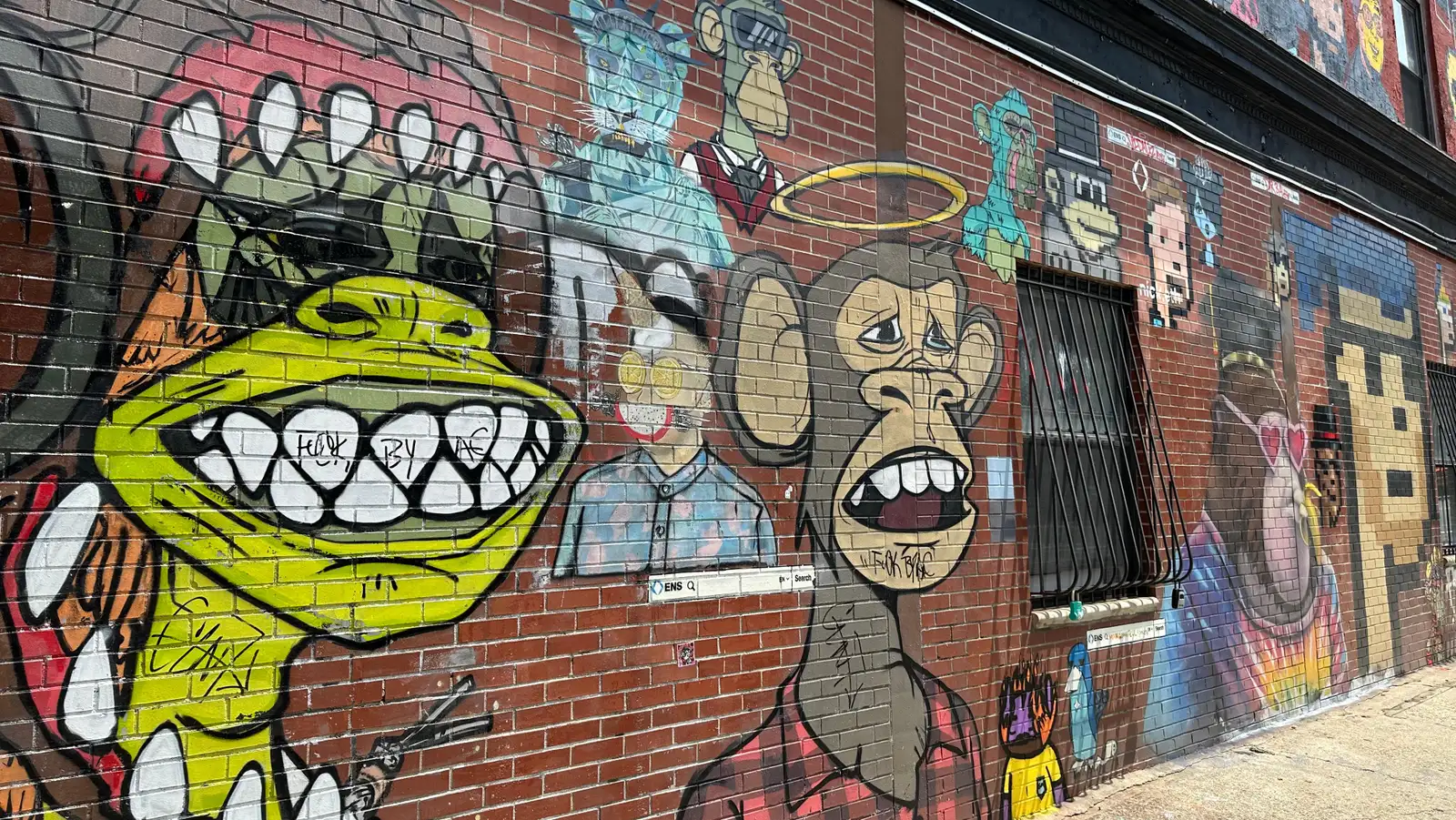 These Brands Are Still Going Down With NFT’s Sinking Ship These Brands Are Still Going Down With NFT’s Sinking Ship